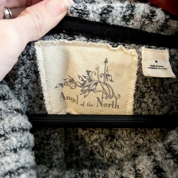 ANTHROPOLOGIE Angel of the North Wool Blend Boucle Cable Knit Cowl Sweater - Picture 5 of 8